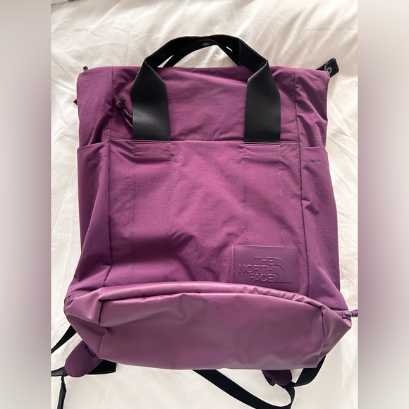 North Face Never Stop Utility Pack - Black Currant - Picture 1 of 8